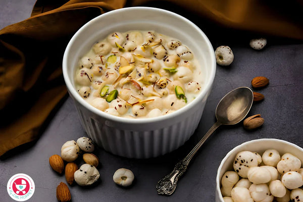 Makhana Smoothie Bowl with Crunch Topping