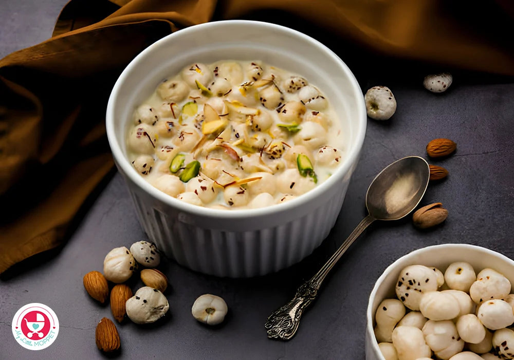 Makhana Smoothie Bowl with Crunch Topping
