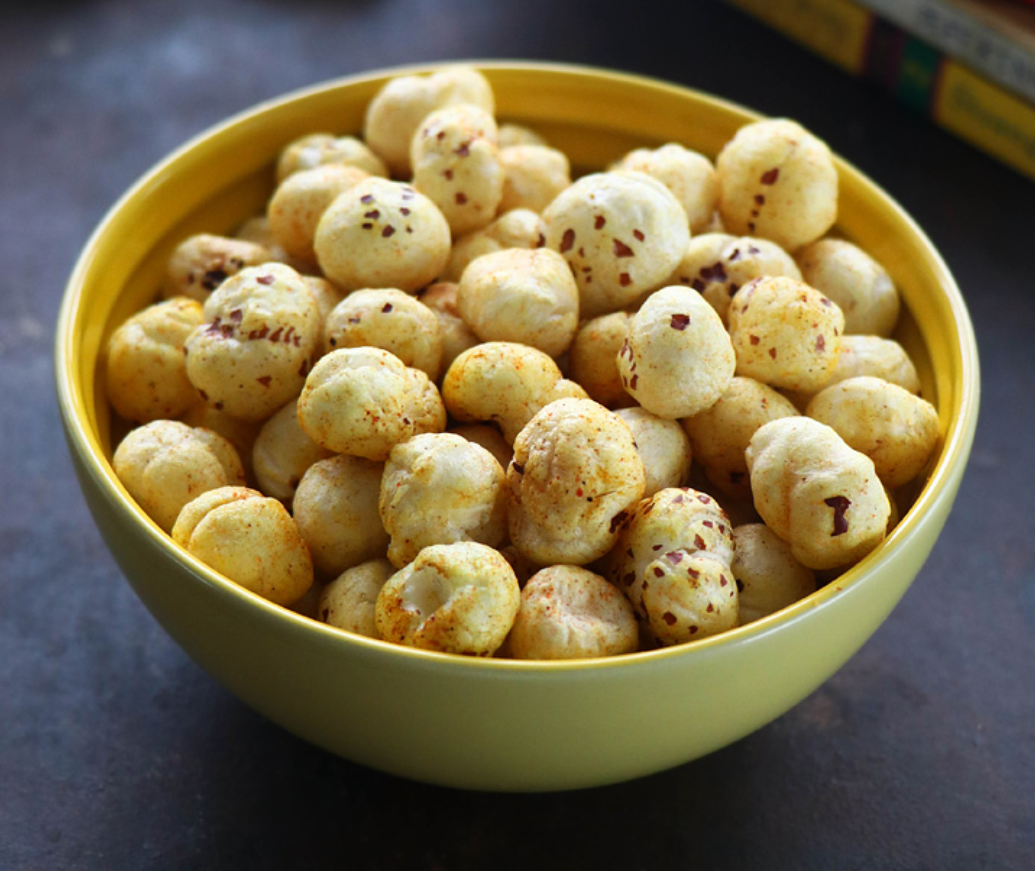 Cream & Onion Makhana Pasta Topping